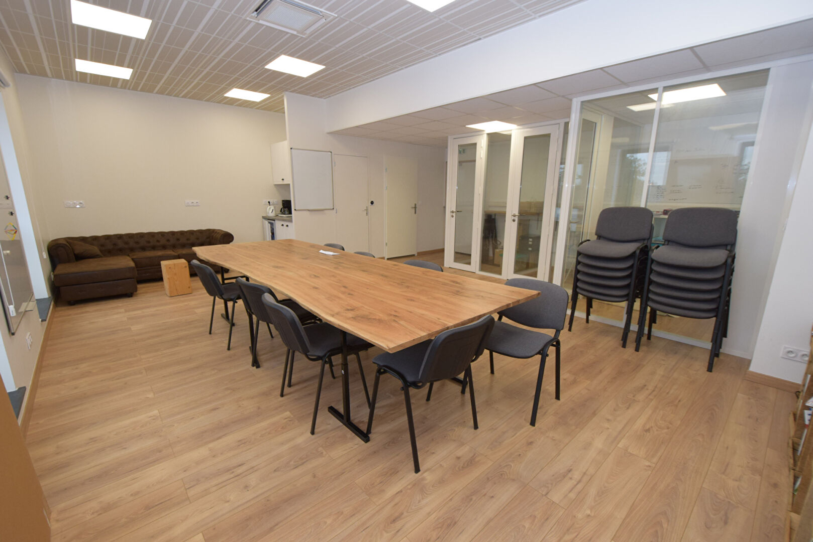 Bureaux LES PONTS DE CE (49130) 52.74 m²