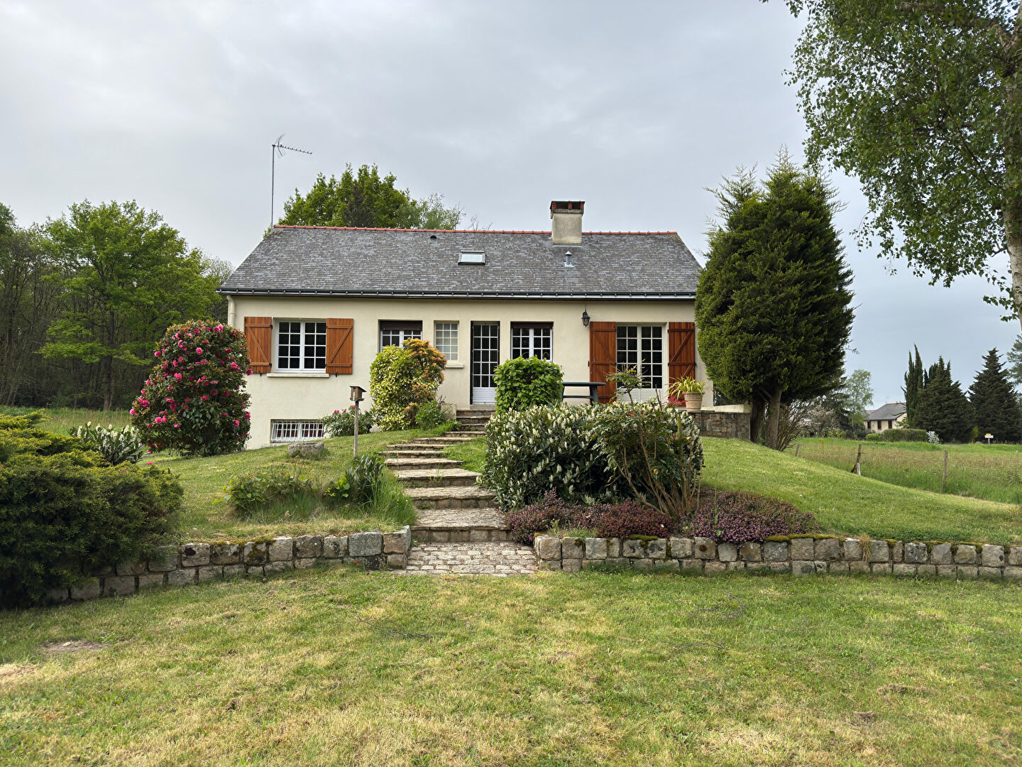 Maison SARRIGNE (49800) 5 pièces 122.00 m²