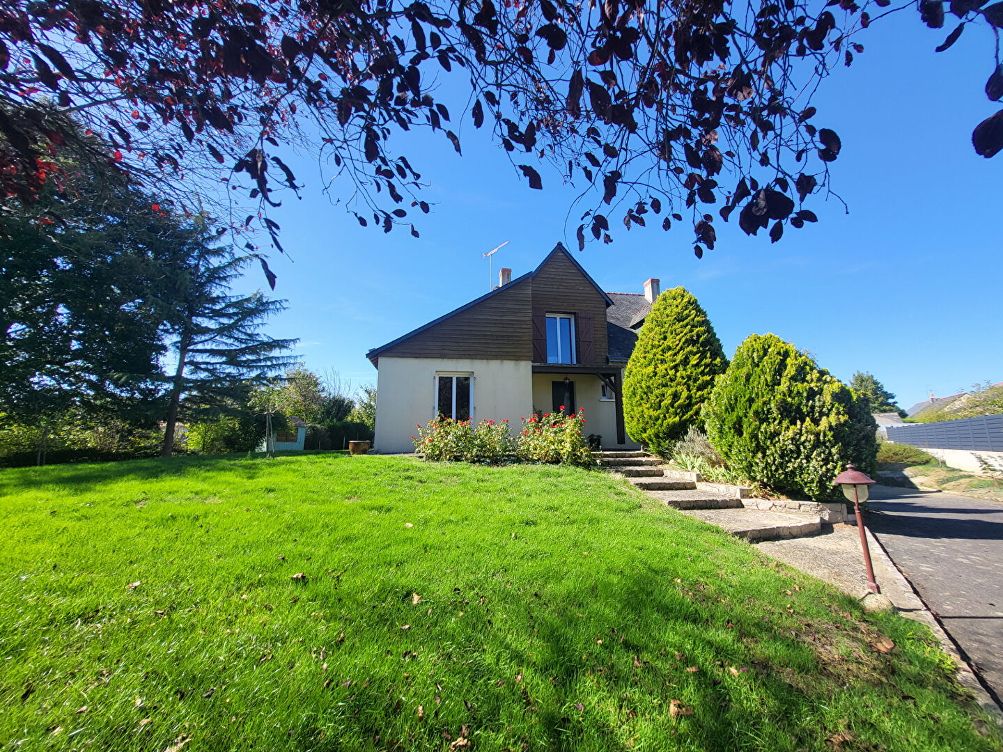 Maison MAUGES SUR LOIRE (49290) 6 pièces 135.00 m²
