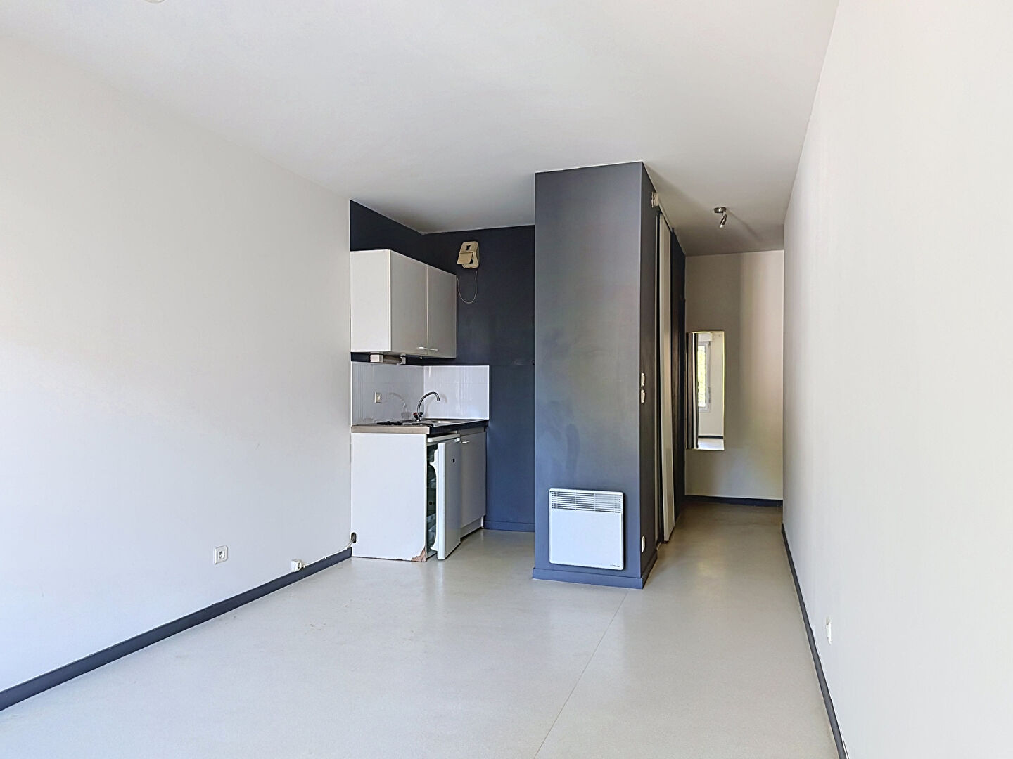 Appartement CHOLET (49300) 1 pi&egrave;ce 25.00 m&sup2;