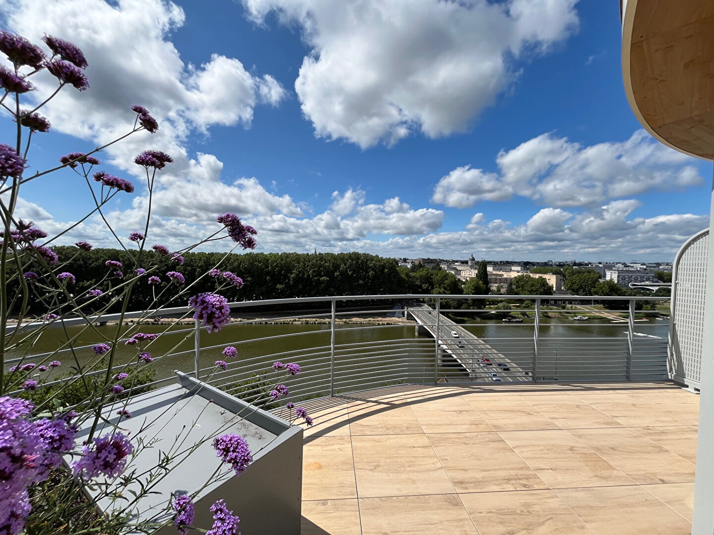 Appartement ANGERS (49100) 5 pièces 122.26 m²