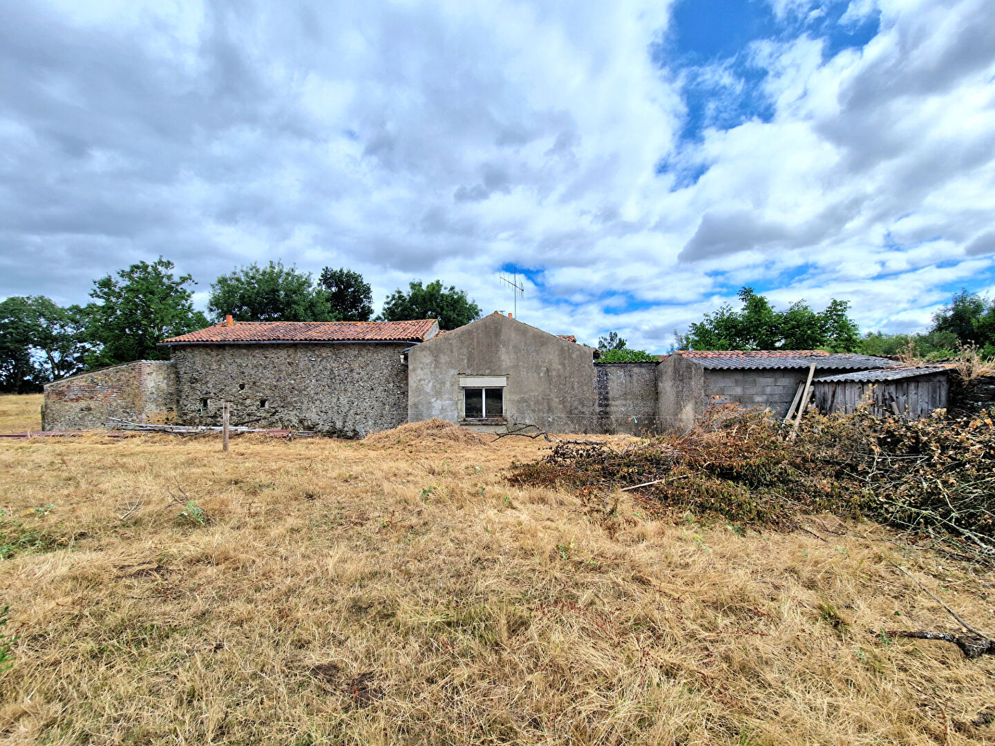 Maison MONTILLIERS (49310) 4 pièces 40.00 m²