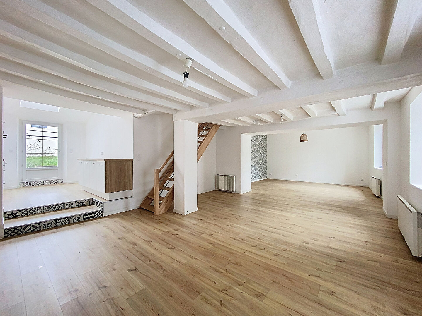 Maison LONGUENEE EN ANJOU (49770) 5 pi&egrave;ces 122.00 m&sup2;