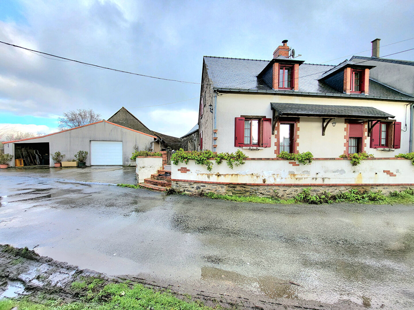 Maison VAL DU LAYON (49750) 7 pièces 139.00 m²