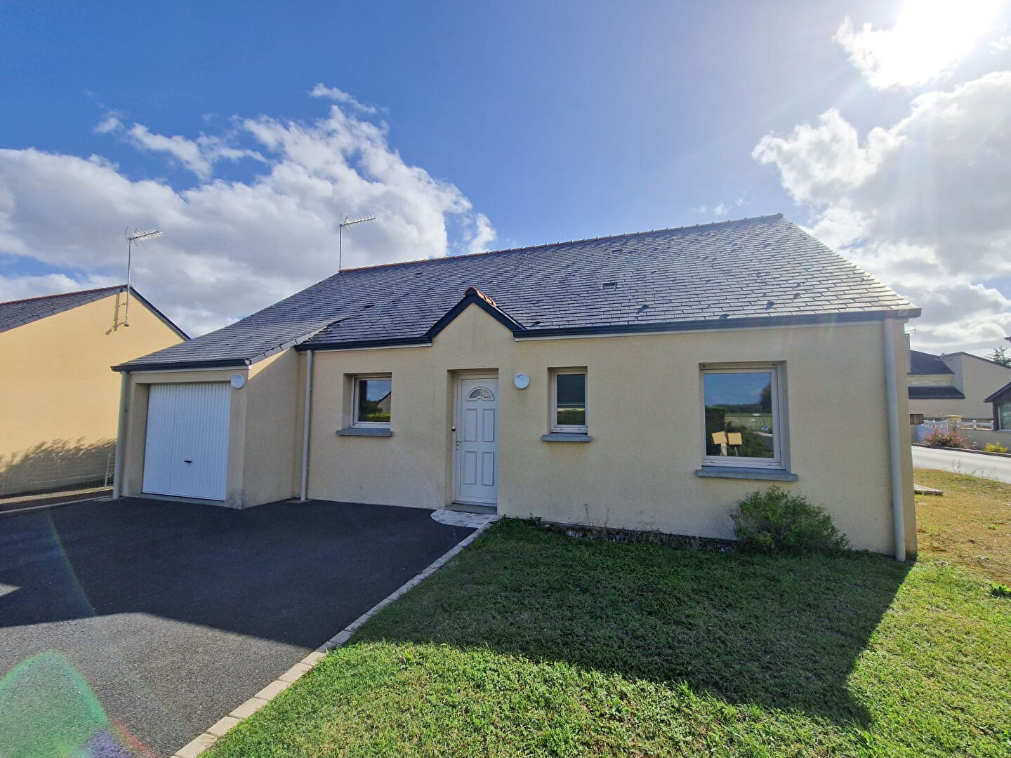 Maison DENEZE SOUS DOUE (49700) 5 pièces 81.00 m²