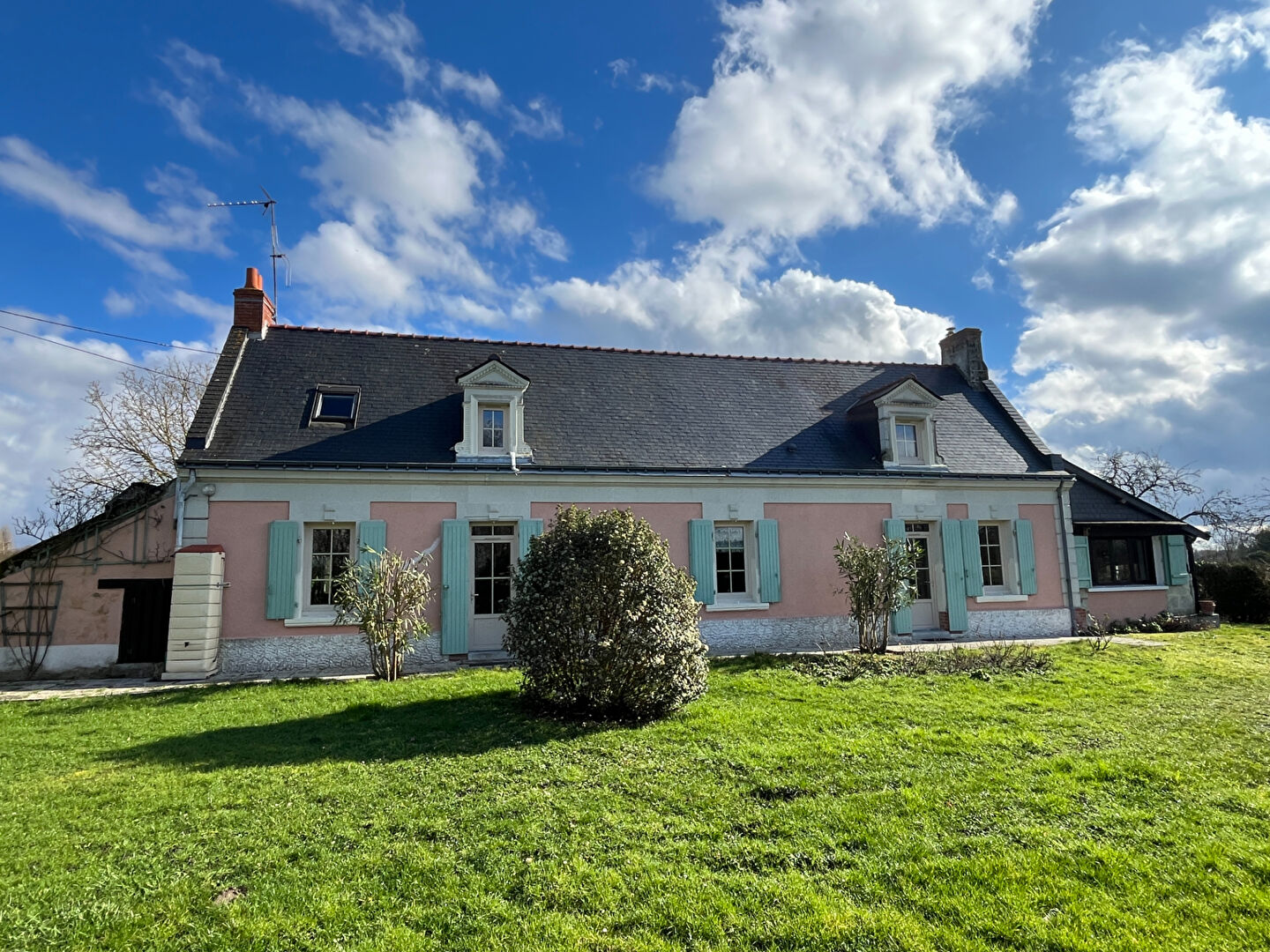 Maison LA MENITRE (49250) 7 pièces 180.00 m²