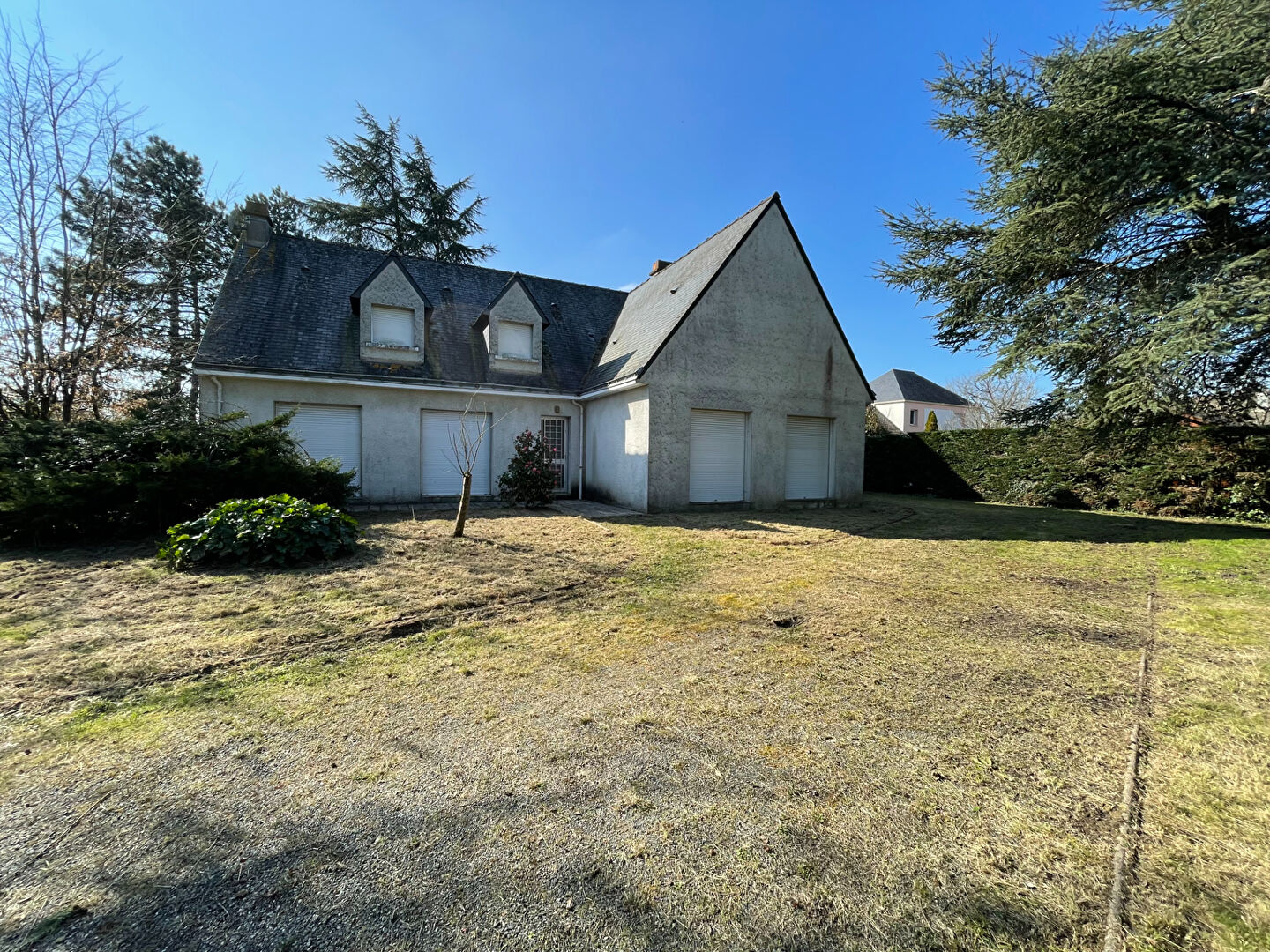 Maison SAINTE LUCE SUR LOIRE (44980) 8 pièces 239.00 m²