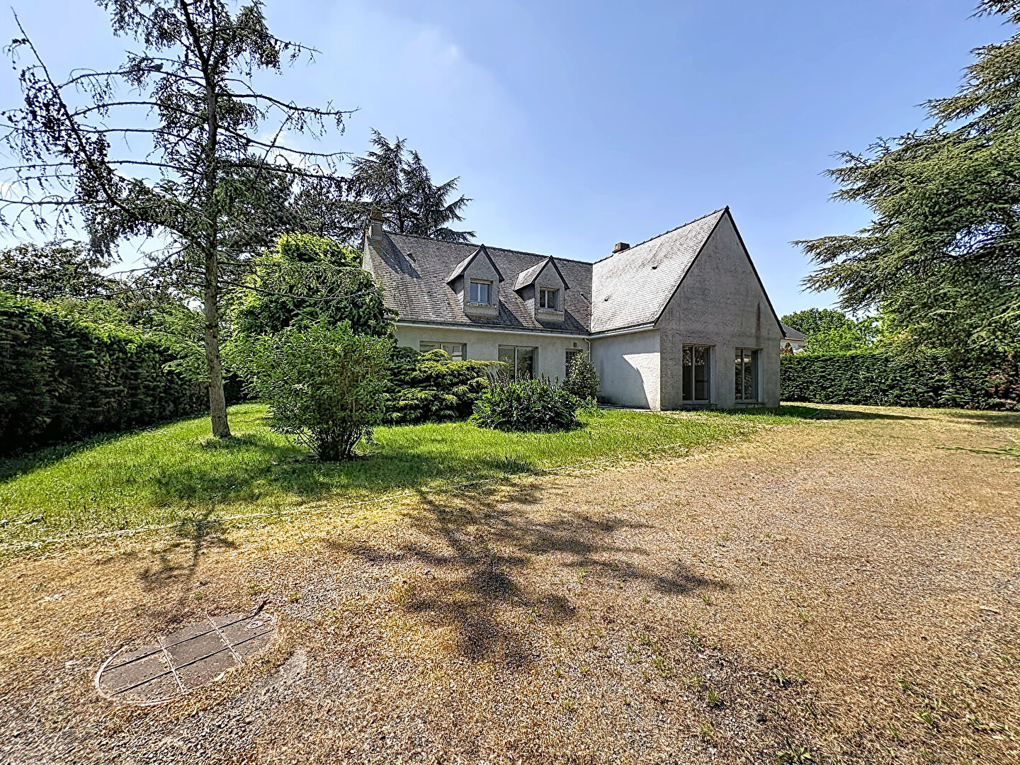 Maison SAINTE LUCE SUR LOIRE (44980) 8 pi&egrave;ces 239.00 m&sup2;