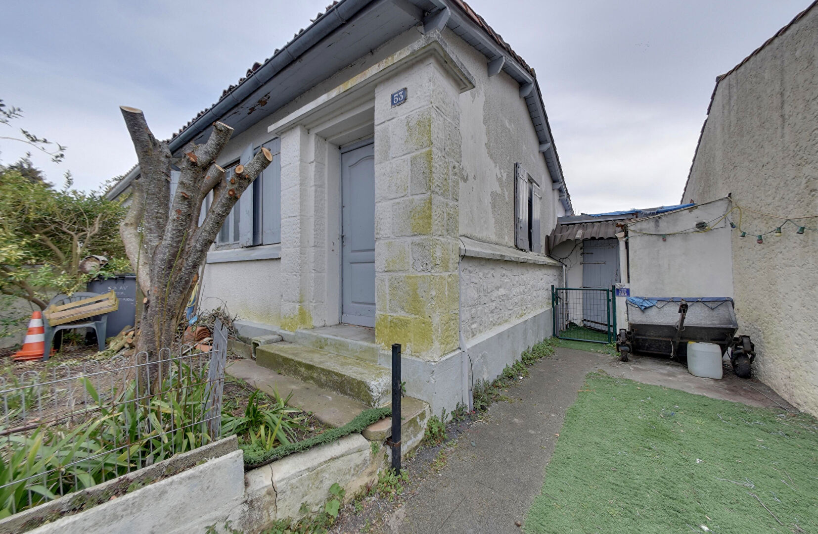 Maison LA ROCHELLE (17000) 7 pièces 110.00 m²