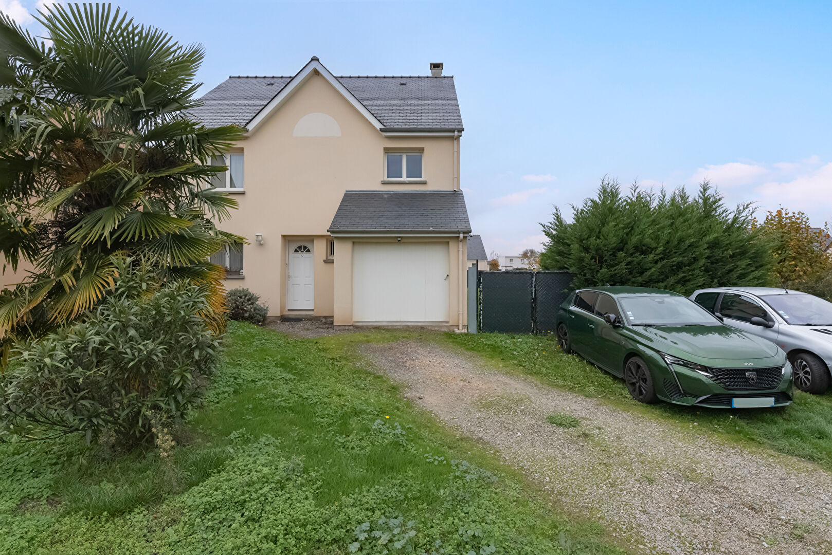 Maison CHATEAUNEUF SUR SARTHE (49330) 6 pièces 96.00 m²