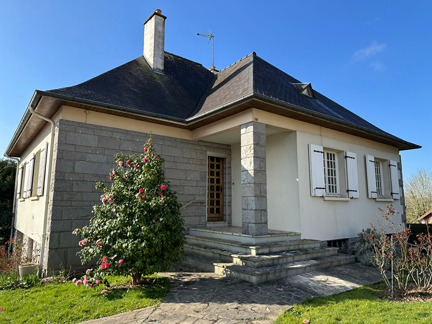 Maison MAYENNE (53100) 7 pièces 150.00 m²