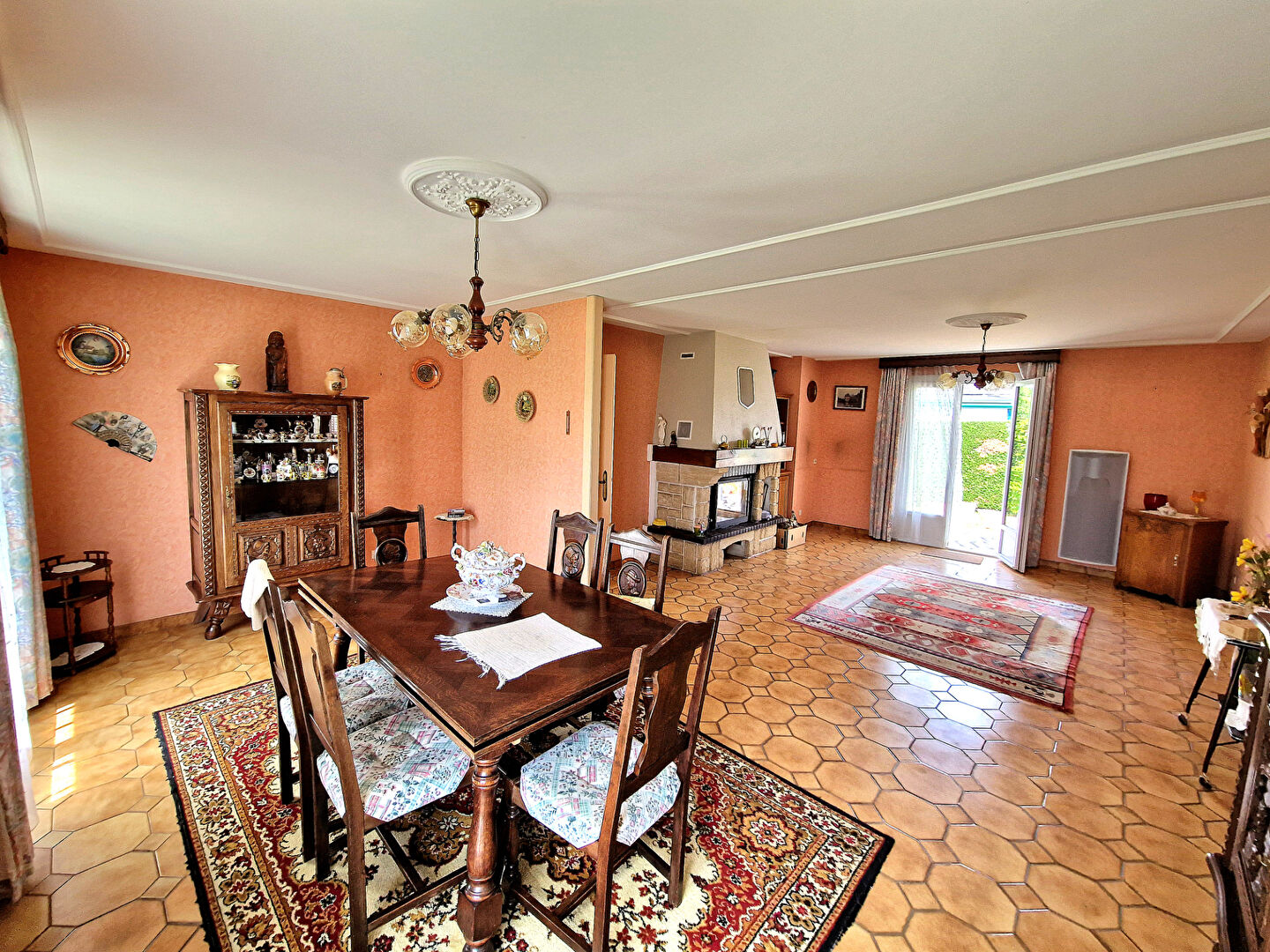Maison CHATEAUNEUF SUR SARTHE (49330) 5 pièces 101.00 m²