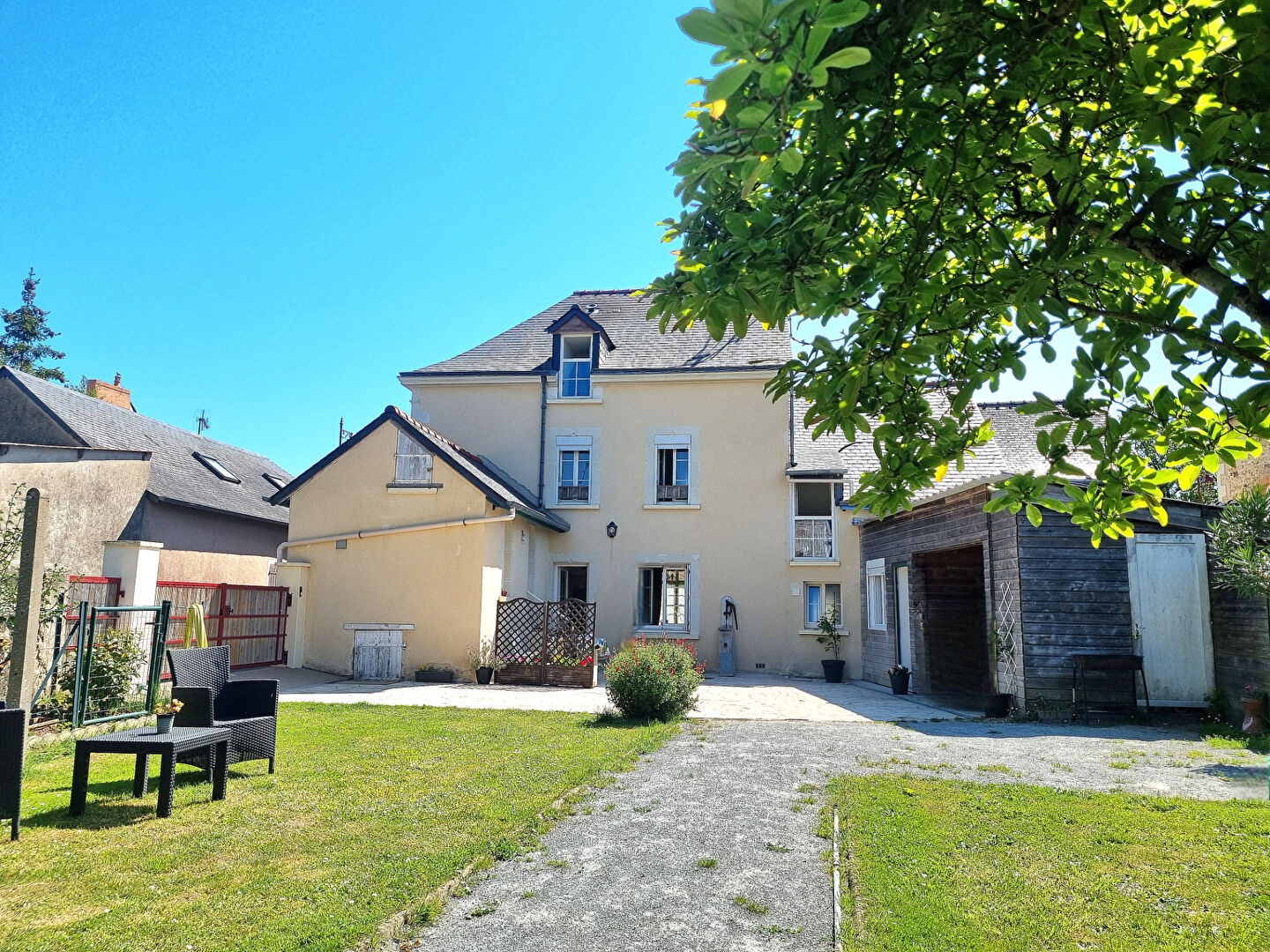 Maison MORANNES SUR SARTHE DAUMERAY (49640) 8 pièces 195.00 m²
