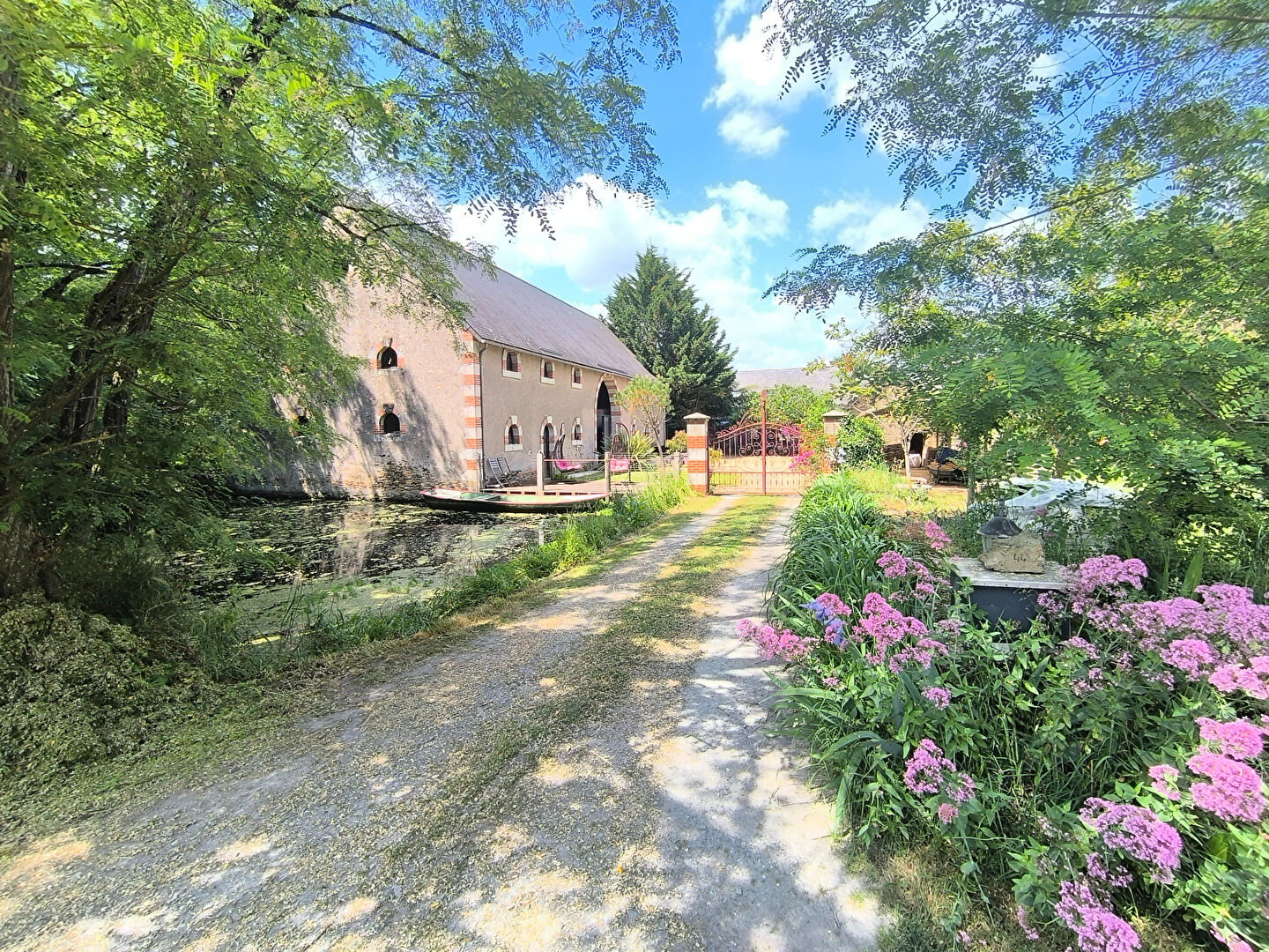 Maison GREZ NEUVILLE (49220) 6 pièces 135.00 m²