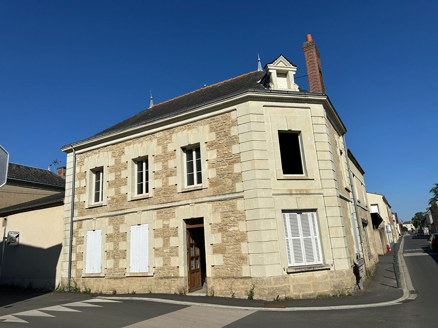Maison DOUE EN ANJOU (49700) 3 pièces 110.00 m²
