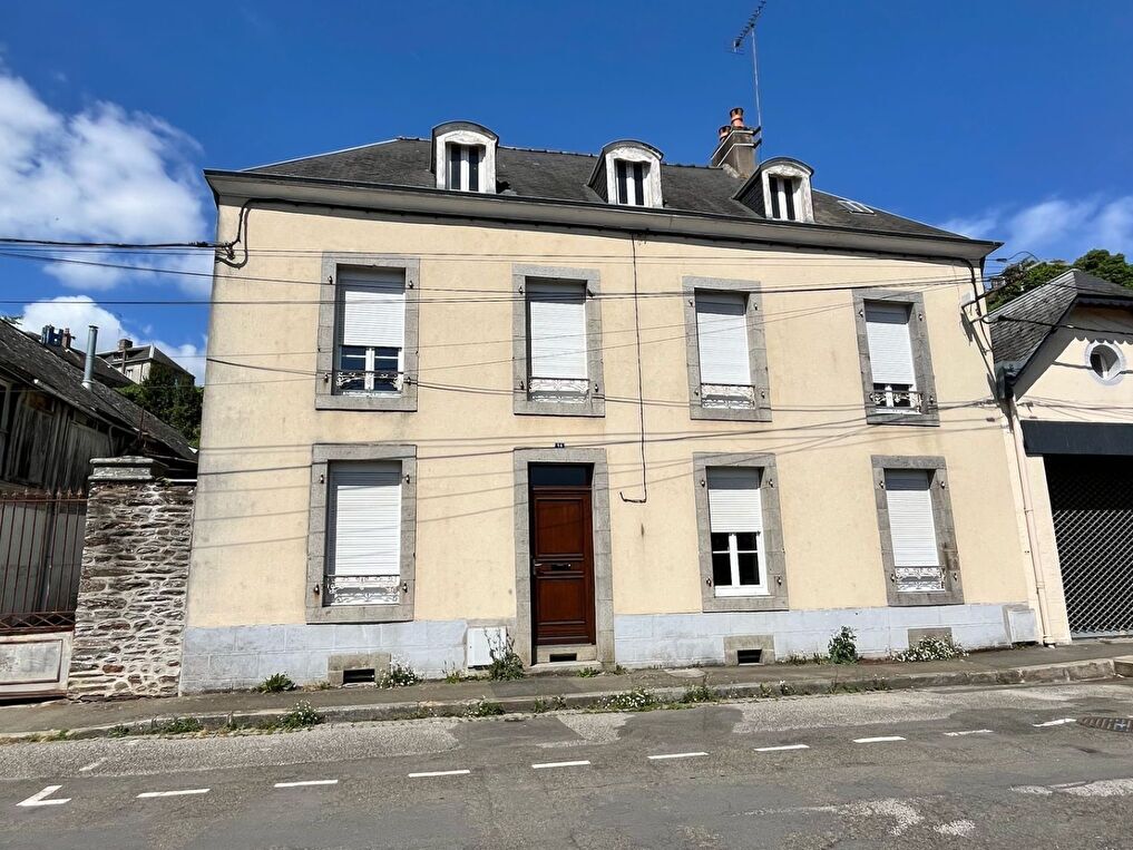 Maison MAYENNE (53100) 10 pièces 200.00 m²