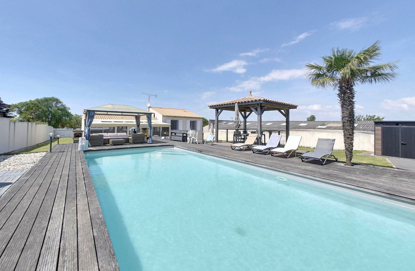 Maison NIEUL SUR MER (17137) 4 pièces 147.00 m²