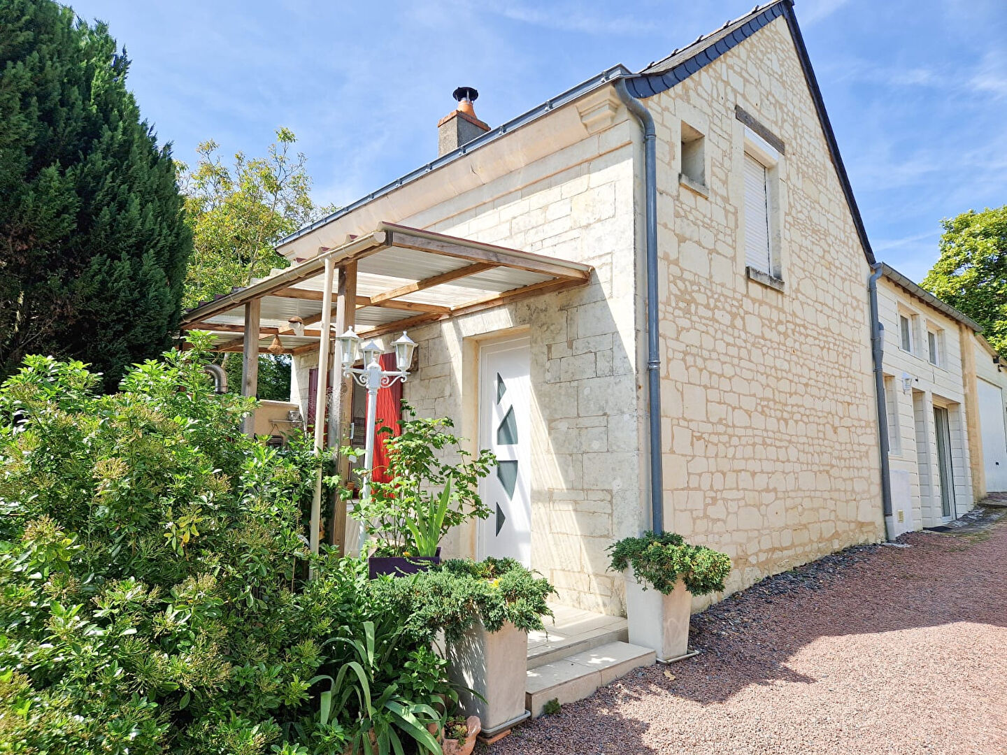 Maison DOUE EN ANJOU (49700) 4 pièces 95.00 m²