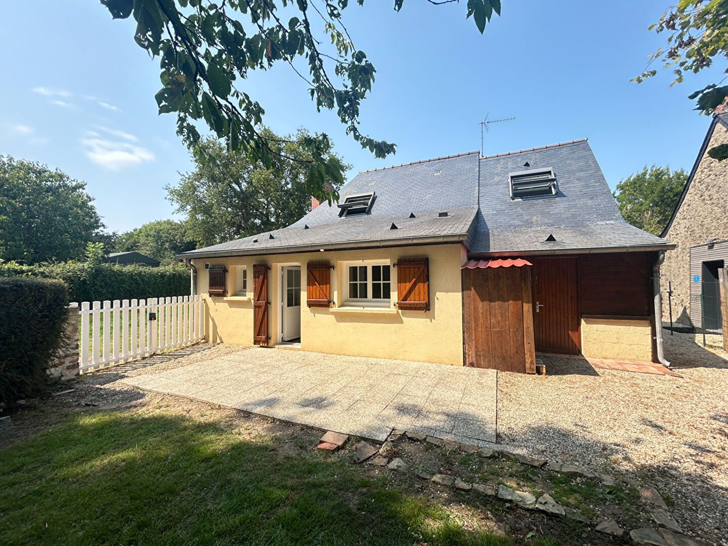 Maison VILLIERS-CHARLEMAGNE (53170) 3 pièces 105.00 m²