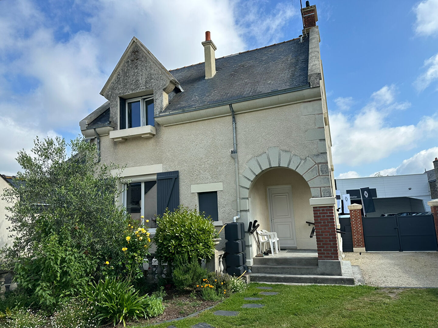 Maison DOUE EN ANJOU (49700) 6 pièces 115.00 m²