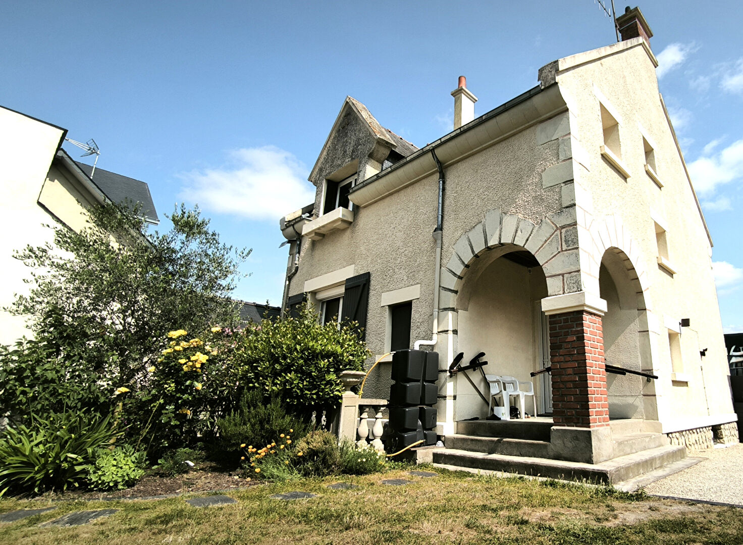 Maison DOUE EN ANJOU (49700) 6 pièces 115.00 m²