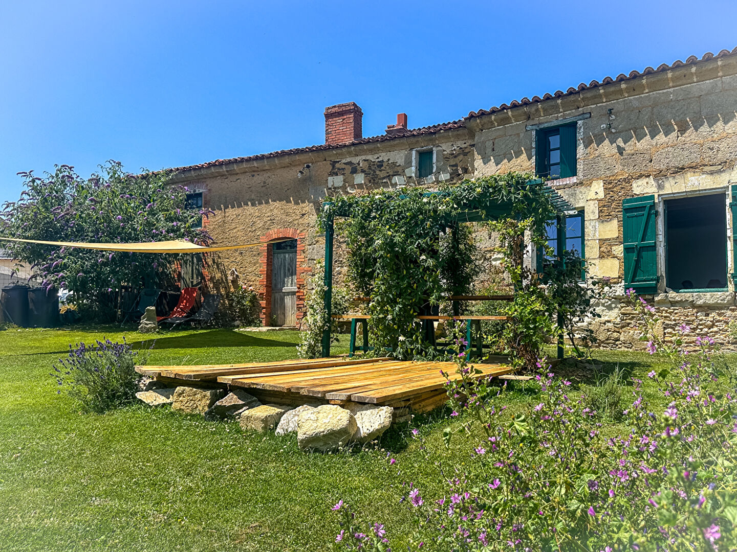 Maison PASSAVANT SUR LAYON (49560) 2 pièces 128.00 m²