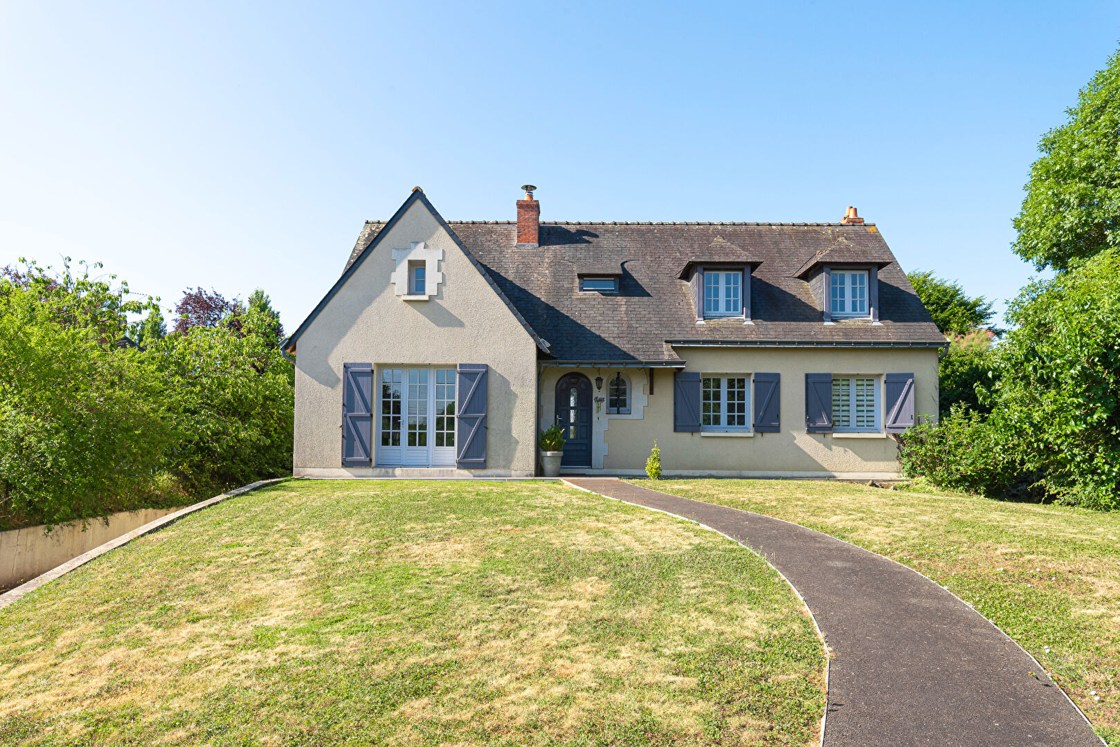 Maison BRISSAC LOIRE AUBANCE (49320) 6 pièces 180.00 m²