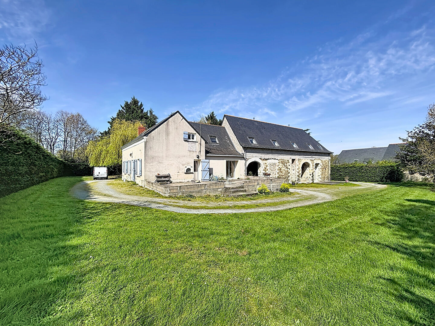 Maison VERRIERES EN ANJOU (49480) 8 pi&egrave;ces 224.00 m&sup2;