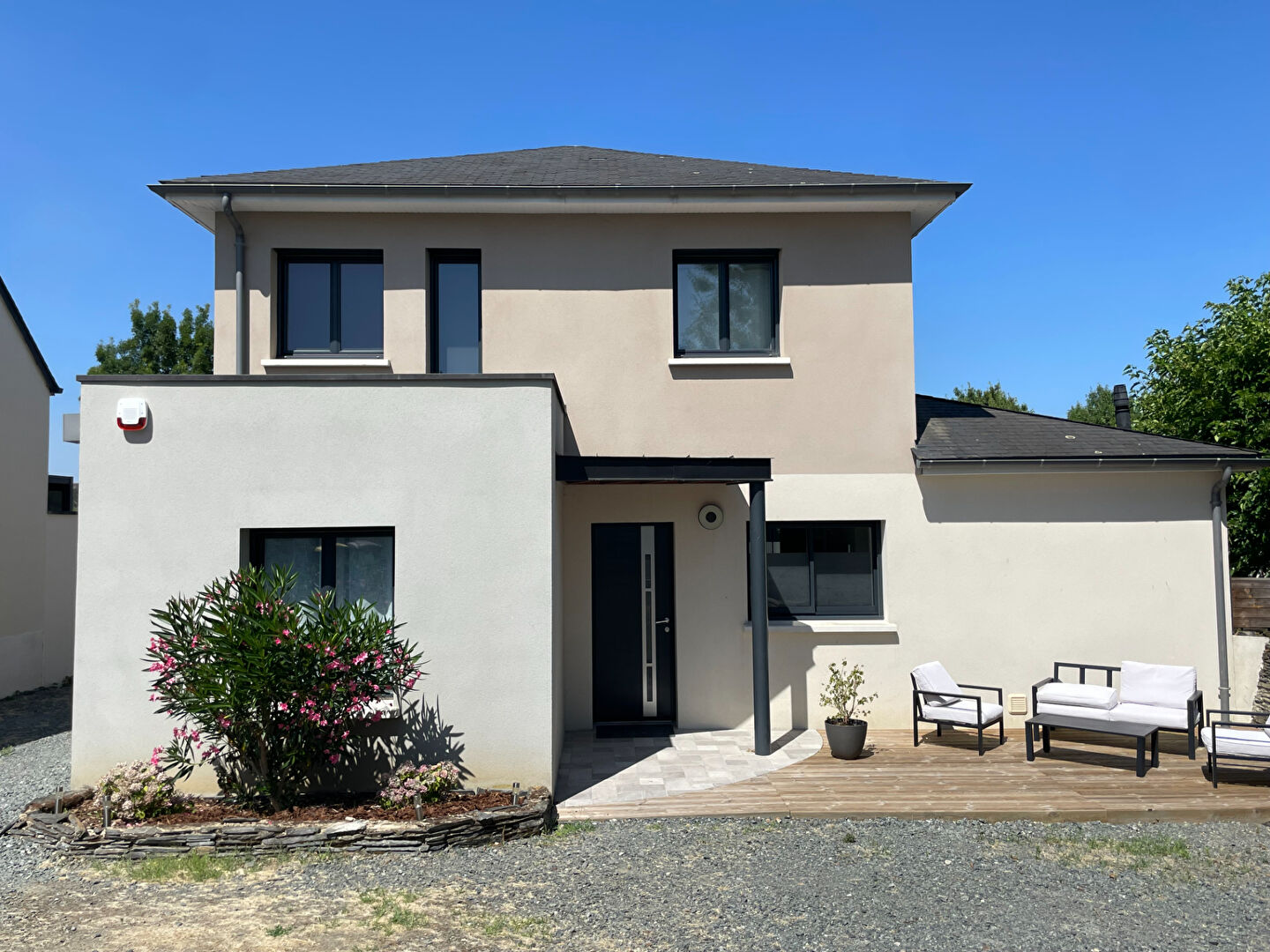 Maison LES GARENNES SUR LOIRE (49610) 5 pièces 139.00 m²