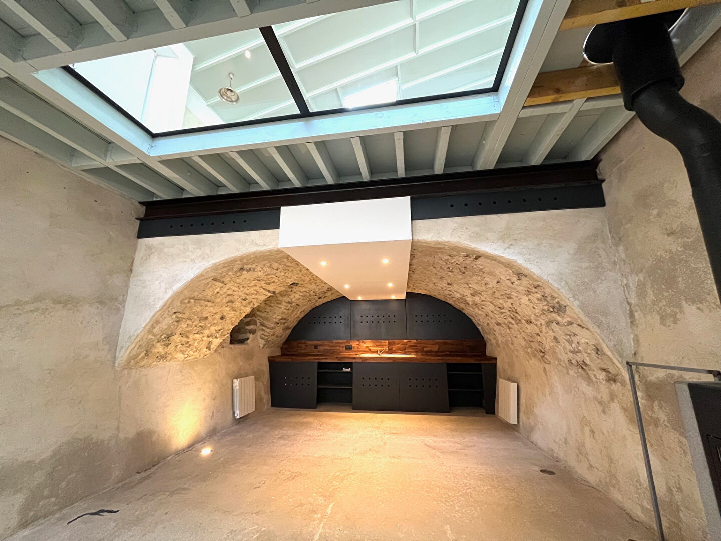 Maison LAVAL (53000) 2 pièces 64.89 m²