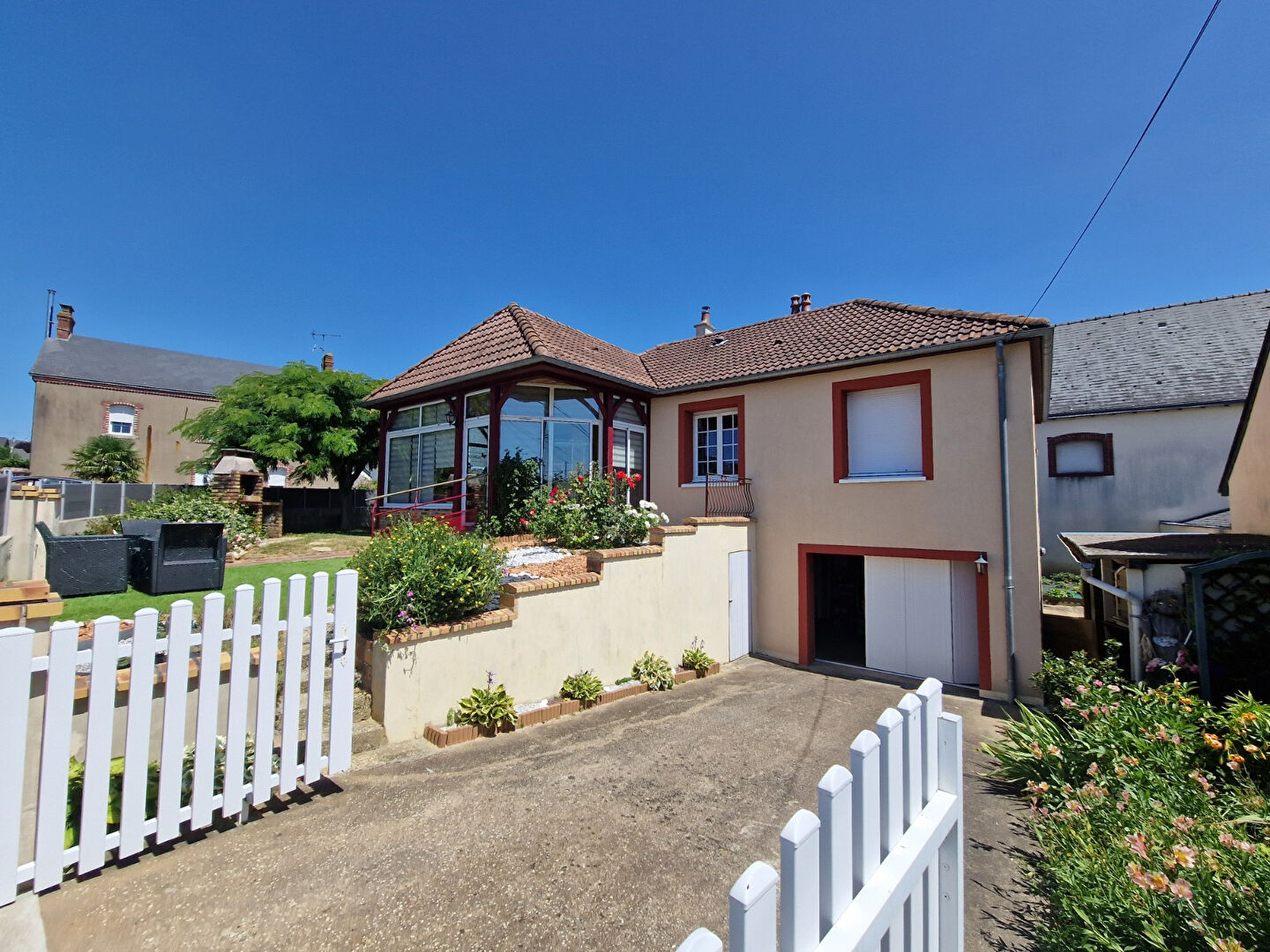 Maison LE GENEST SAINT ISLE (53940) 5 pièces 126.00 m²