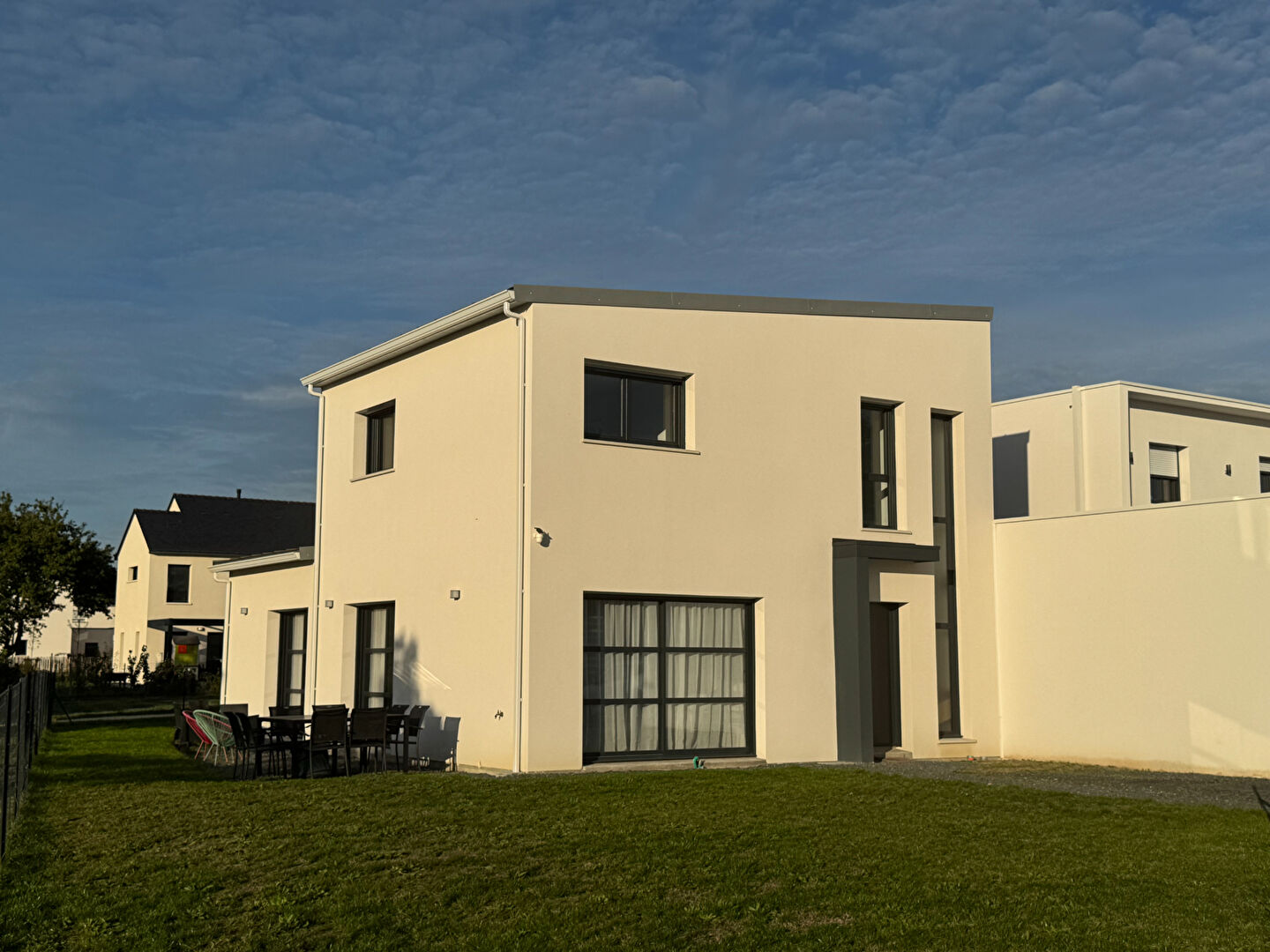 Maison VERRIERES EN ANJOU (49480) 5 pièces 110.00 m²