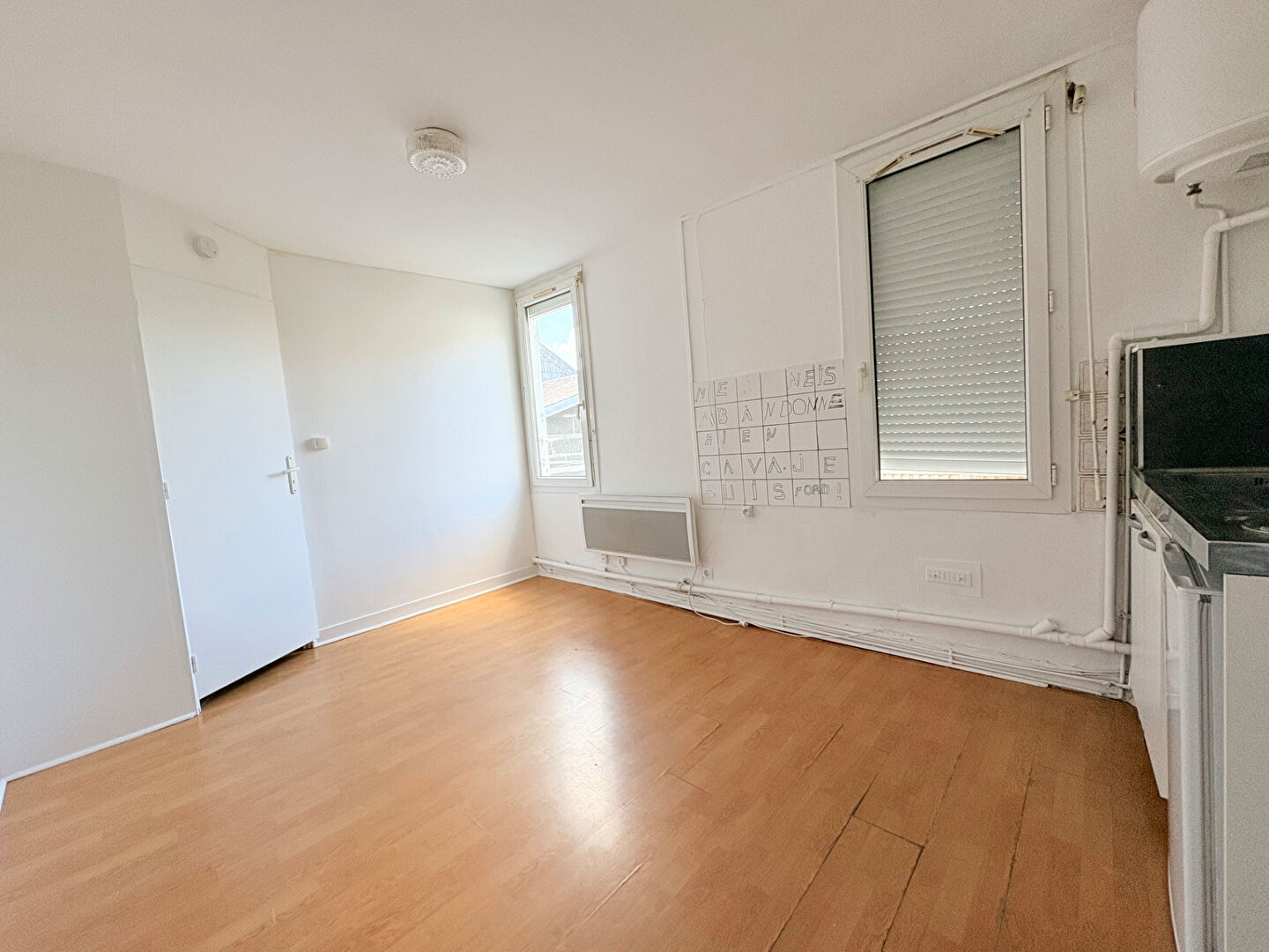 Appartement ANGERS (49000) 1 pièce 16.00 m²