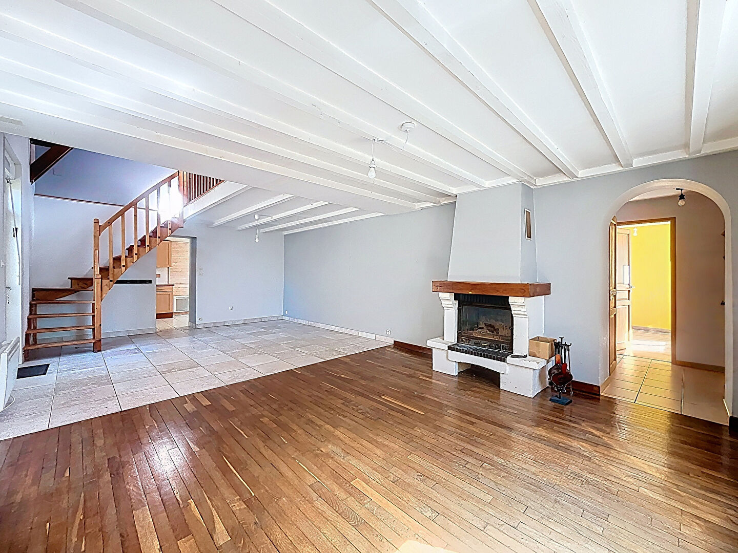 Maison SEGRE EN ANJOU BLEU (49500) 6 pi&egrave;ces 99.00 m&sup2;