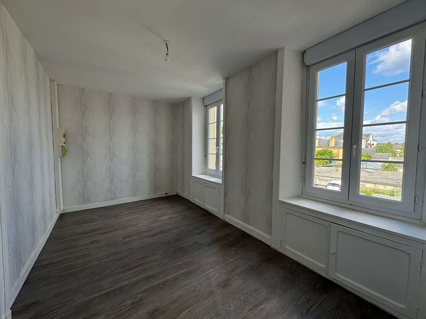 Appartement LAVAL (53000) 2 pièces 47.00 m²