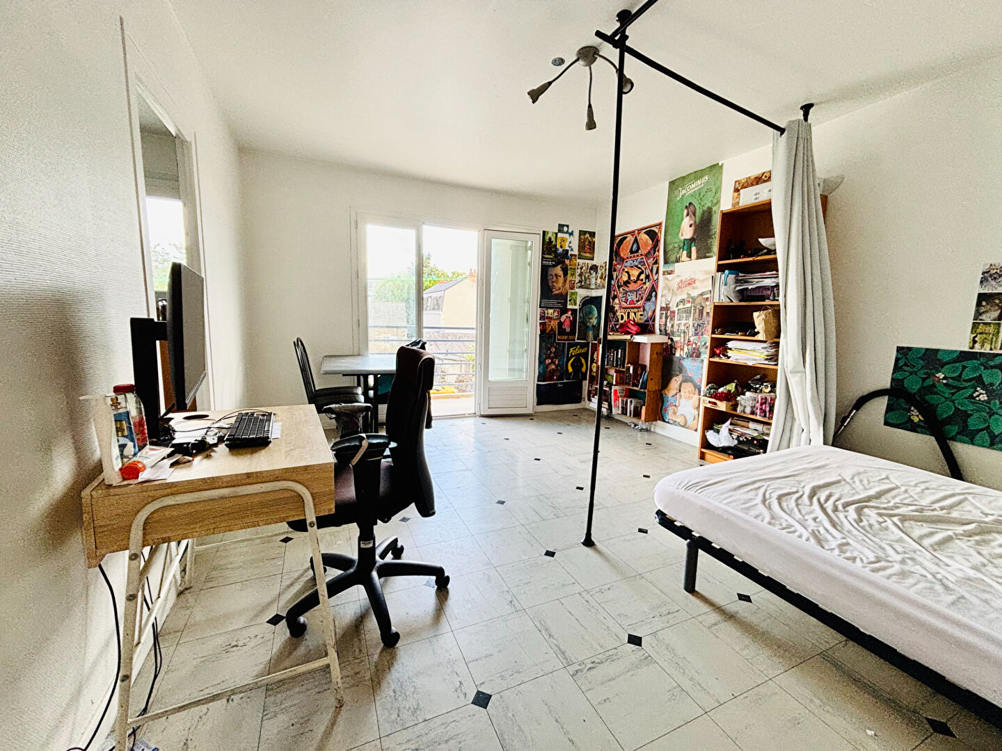 Appartement ANGERS (49100) 1 pièce 34.00 m²
