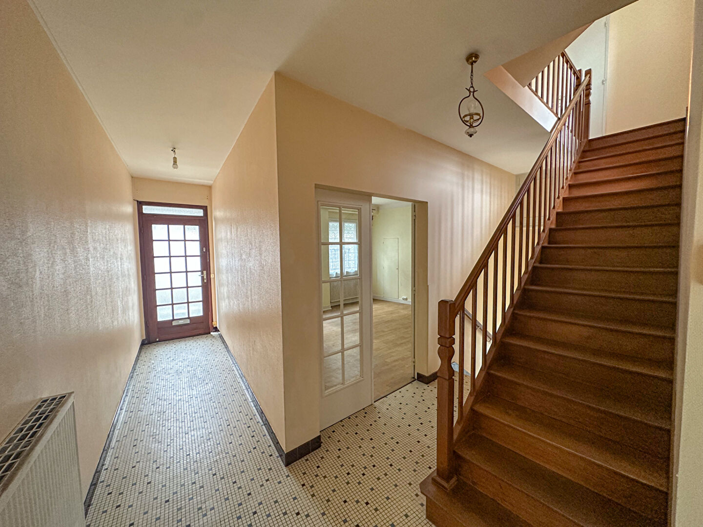 Maison DOUE EN ANJOU (49700) 6 pièces 128.00 m²