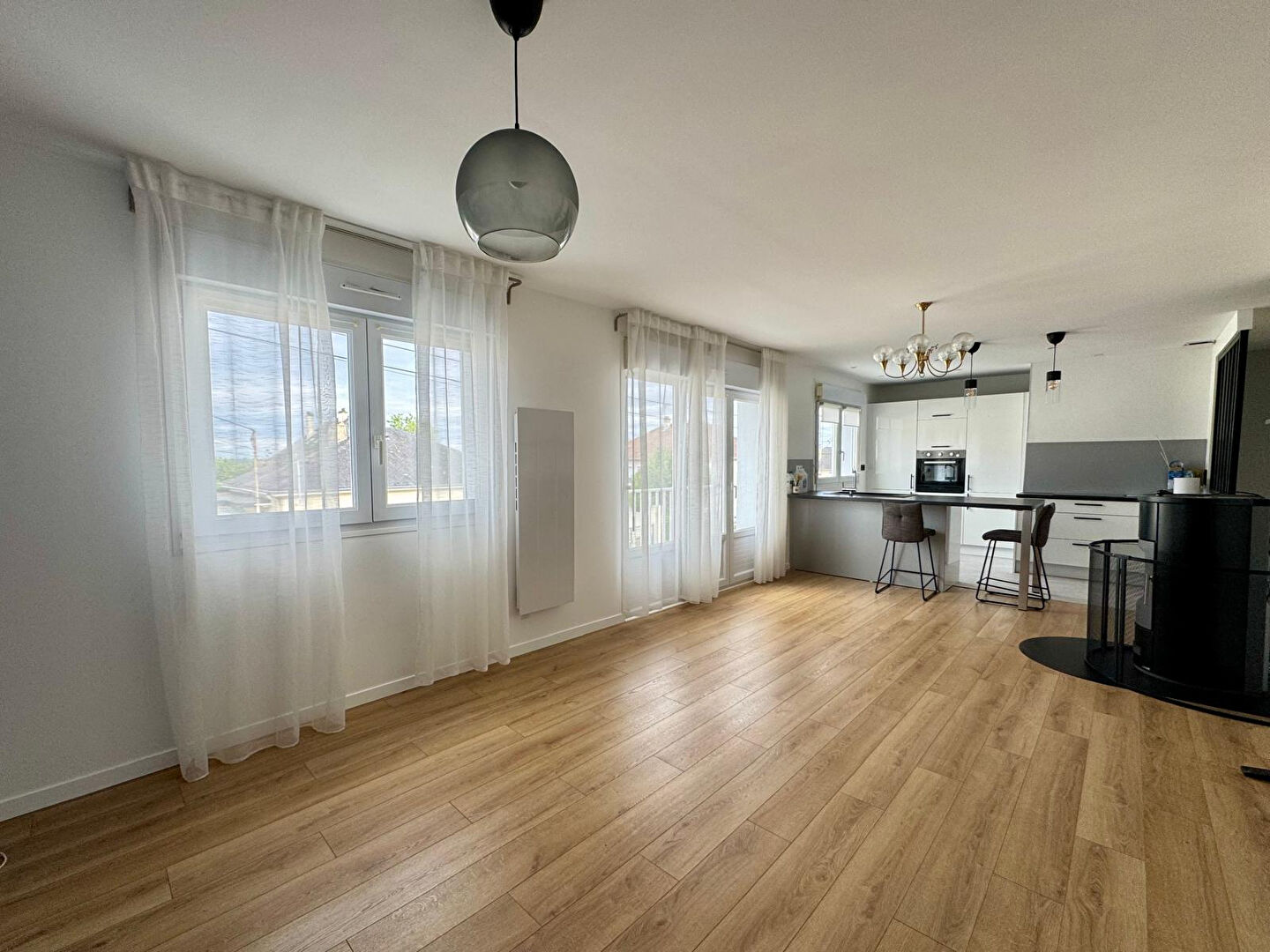 Maison LAVAL (53000) 3 pièces 81.61 m²