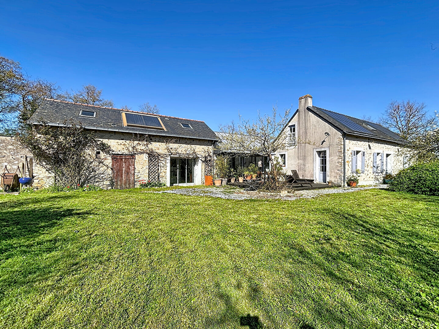 Maison SAINT AUGUSTIN DES BOIS (49170) 9 pi&egrave;ces 180.00 m&sup2;
