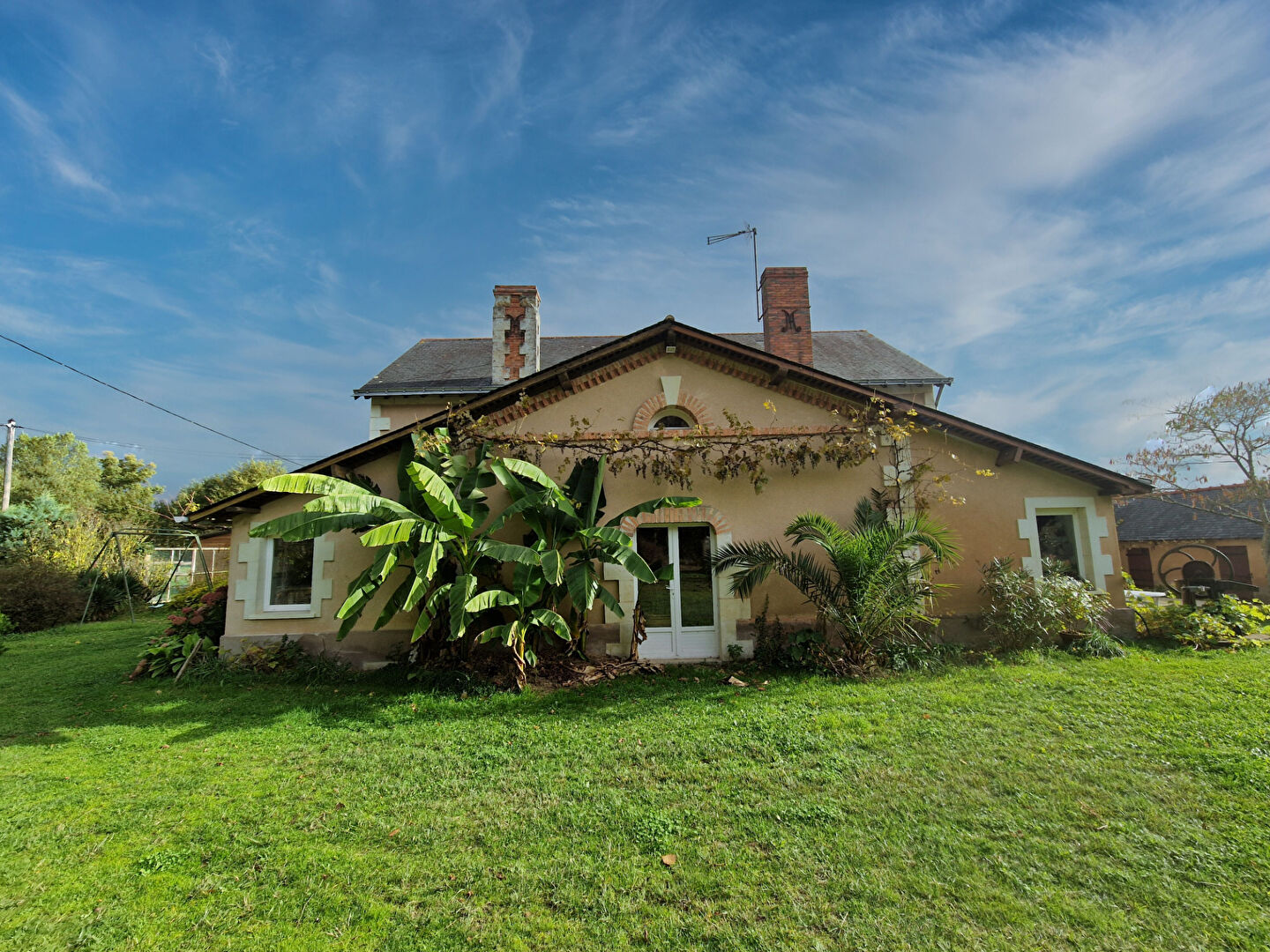 Maison BEAUFORT EN ANJOU (49250) 7 pièces 176.00 m²