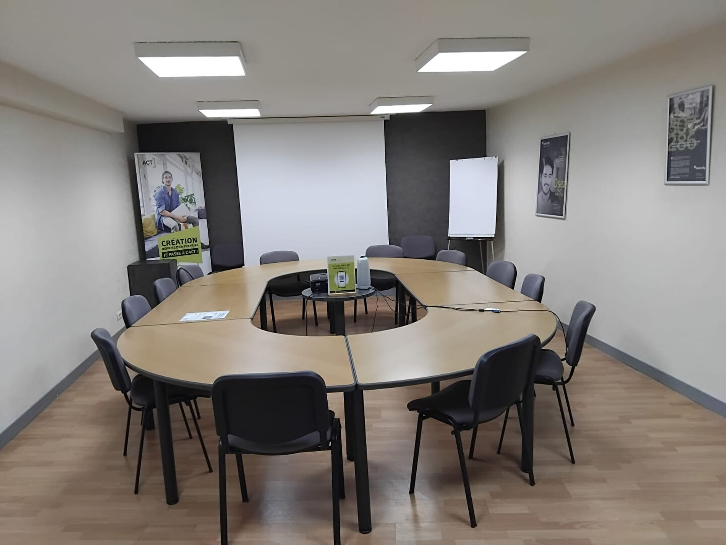Bureaux DOUE EN ANJOU (49700) 223.10 m&sup2;