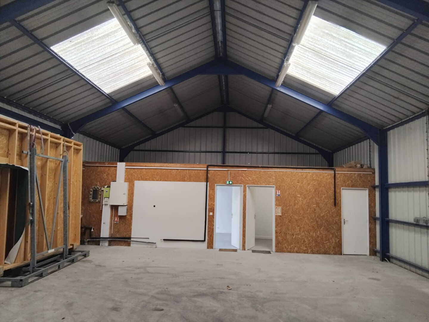 Local d'activité CHALONNES SUR LOIRE (49290) 160.00 m²