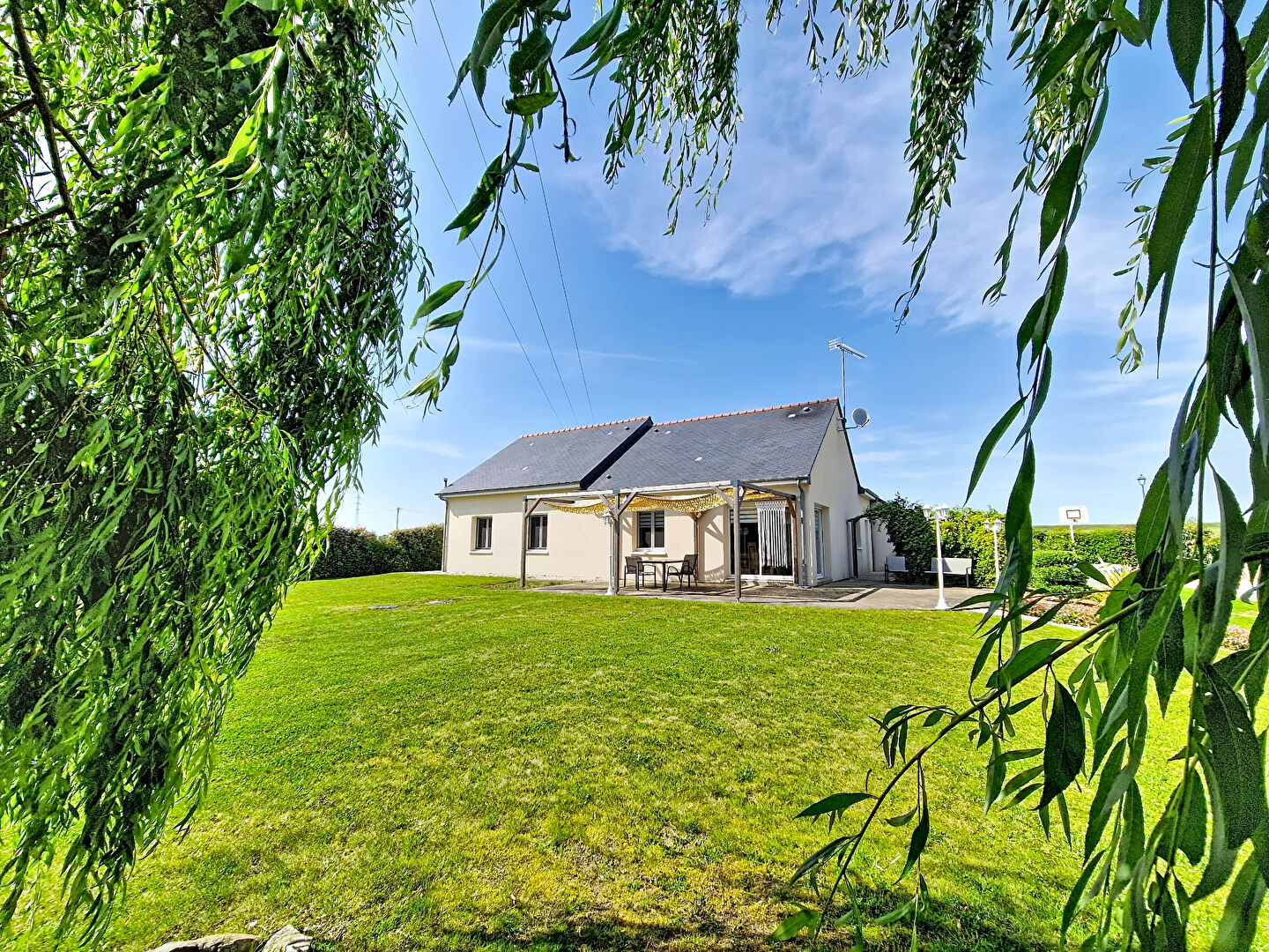 Maison DOUE EN ANJOU (49700) 5 pi&egrave;ces 121.00 m&sup2;