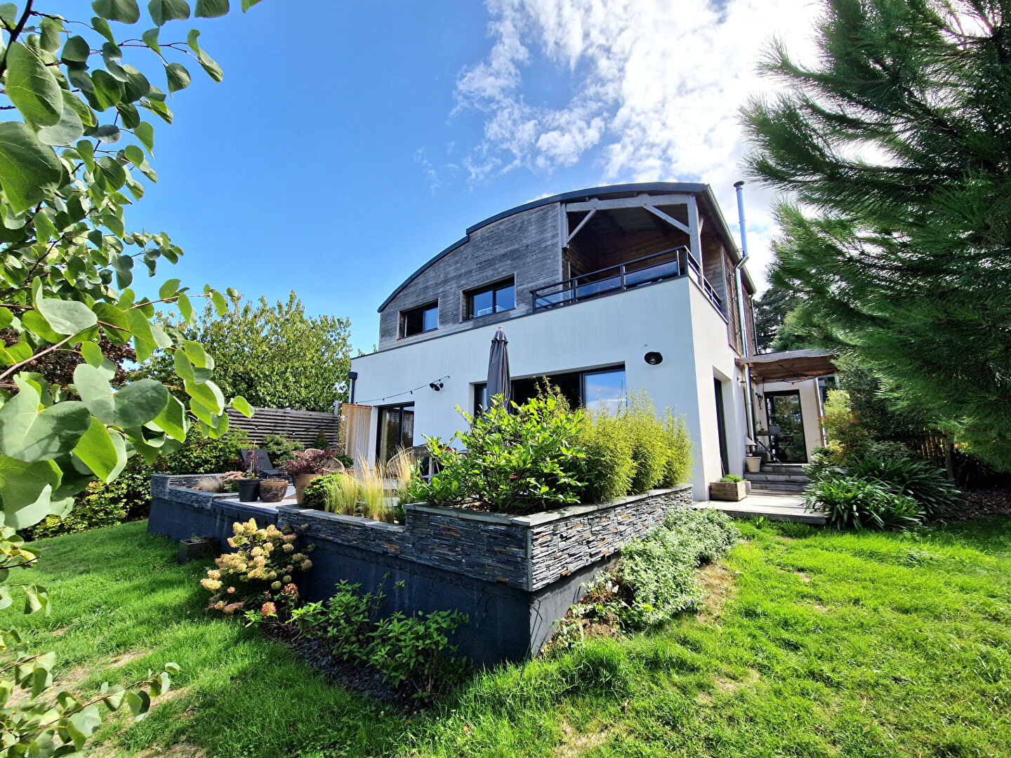 Maison BELLEVIGNE EN LAYON (49380) 5 pièces 146.00 m²