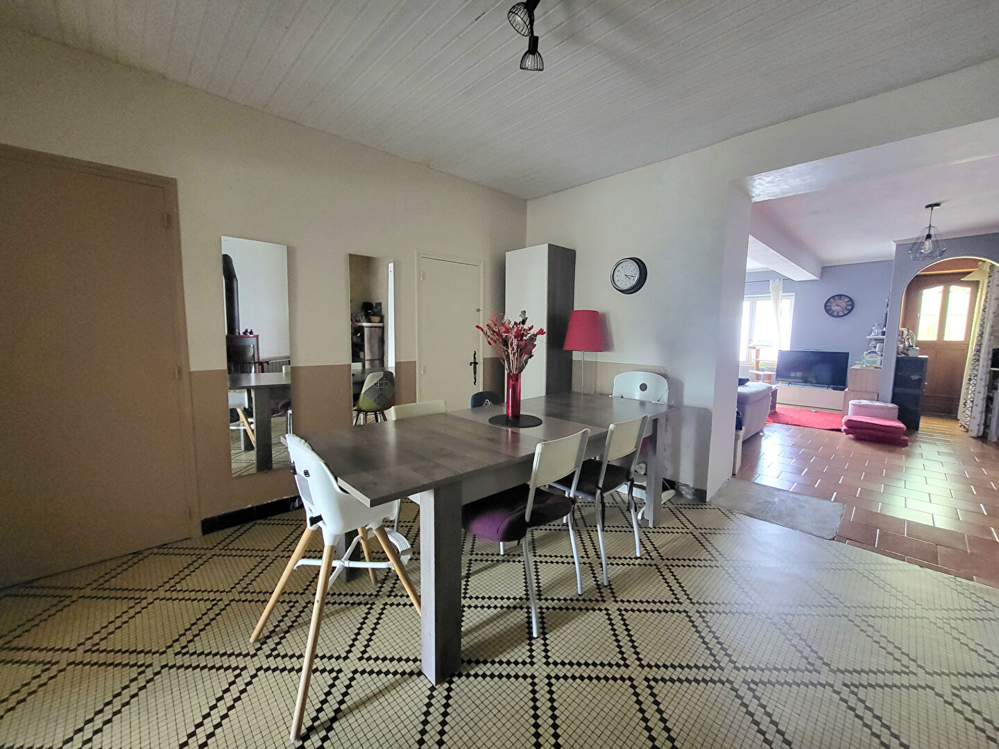 Maison MAUGES SUR LOIRE (49290) 6 pièces 144.00 m²