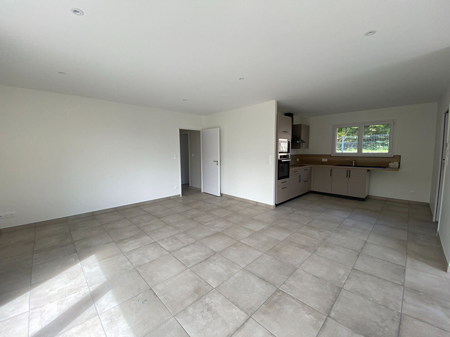 Maison LES BOIS D ANJOU (49250) 4 pièces 94.20 m²