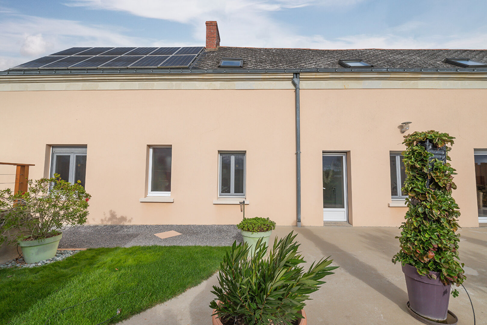 Maison SAINT GEORGES SUR LOIRE (49170) 6 pi&egrave;ces 210.00 m&sup2;