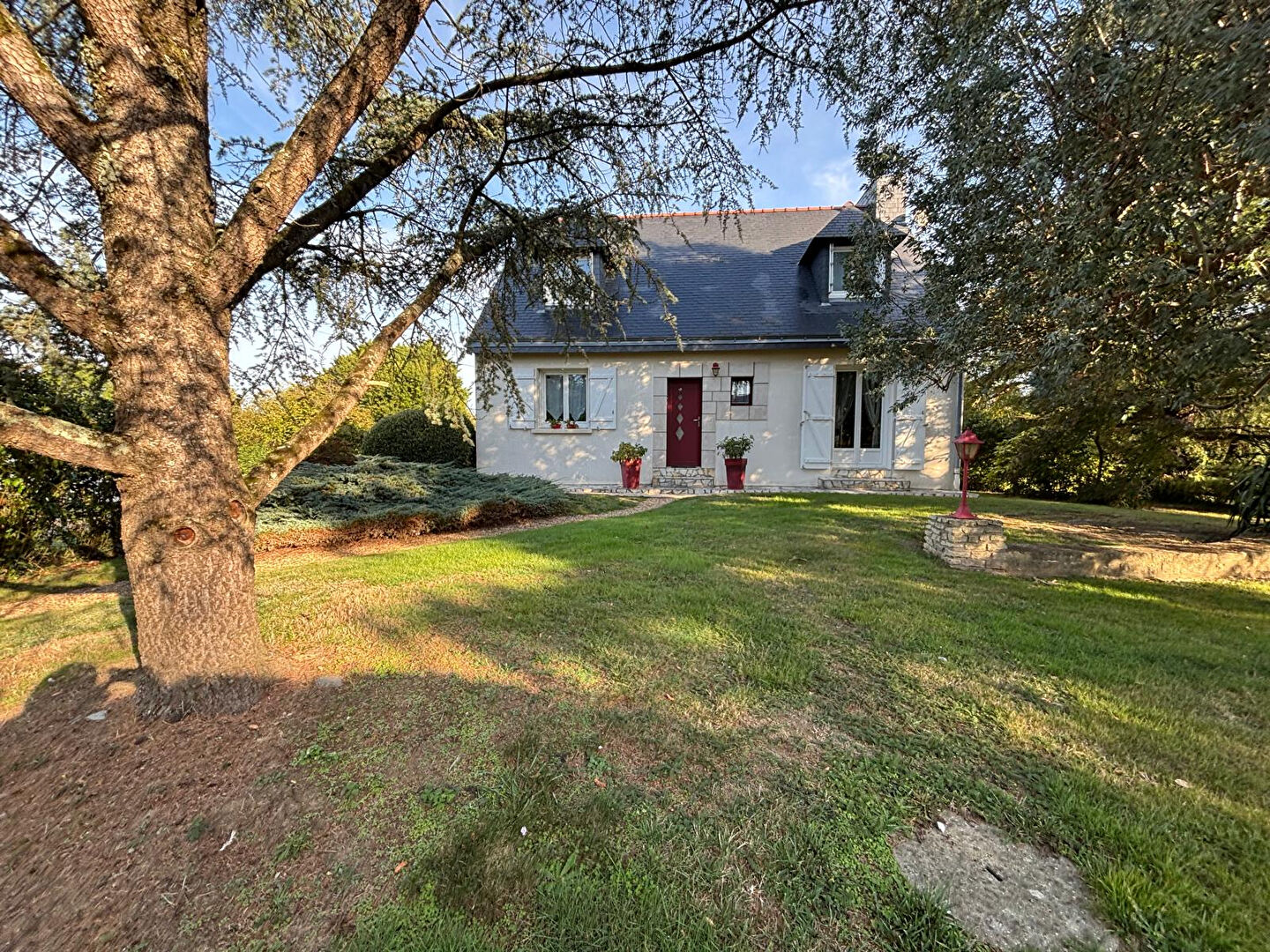 Maison LONGUENEE EN ANJOU (49220) 7 pièces 122.00 m²