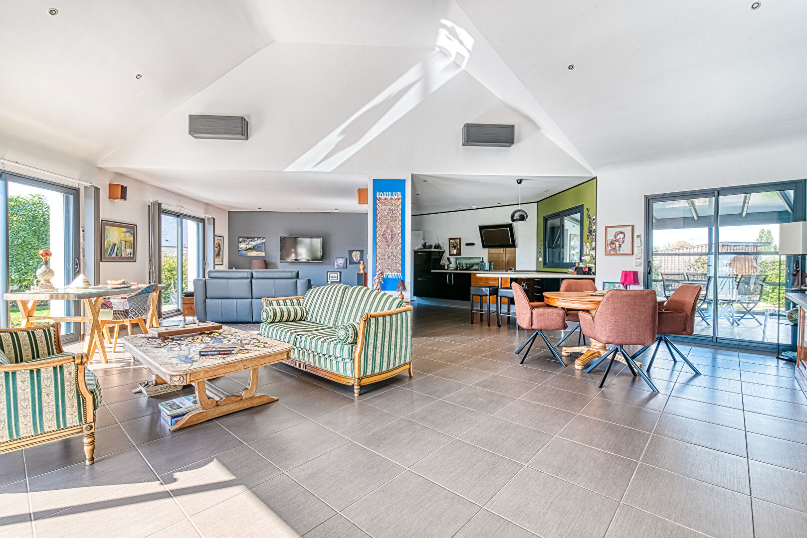 Maison BEAUFORT EN ANJOU (49250) 6 pièces 156.00 m²