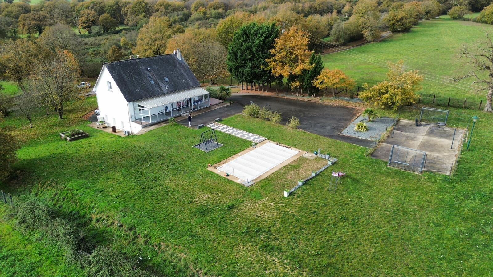 Maison FORCE (53260) 7 pièces 142.00 m²